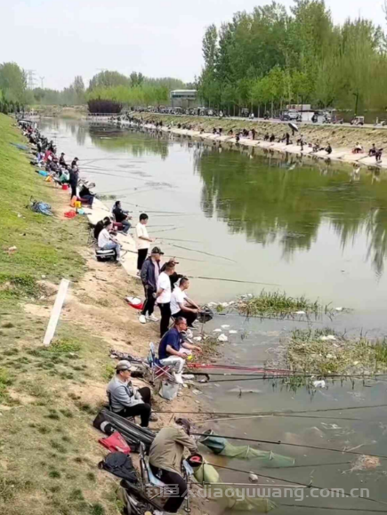 钓鱼为什么会上瘾？男人可以通宵钓鱼究竟钓鱼有什么魅力？ 