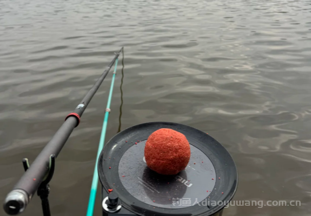 冬季如何钓好鲫鱼?冬钓鲫鱼4大重点 冬季如何钓好鲫鱼?冬钓鲫鱼4大重点